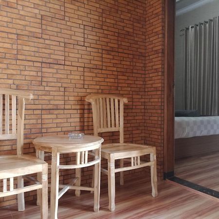 Hotel Tirtasuci House Kuta Lombok Exterior foto