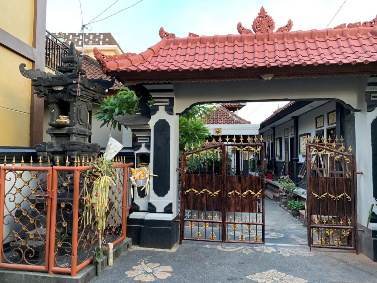 Hotel Tirtasuci House Kuta Lombok Exterior foto