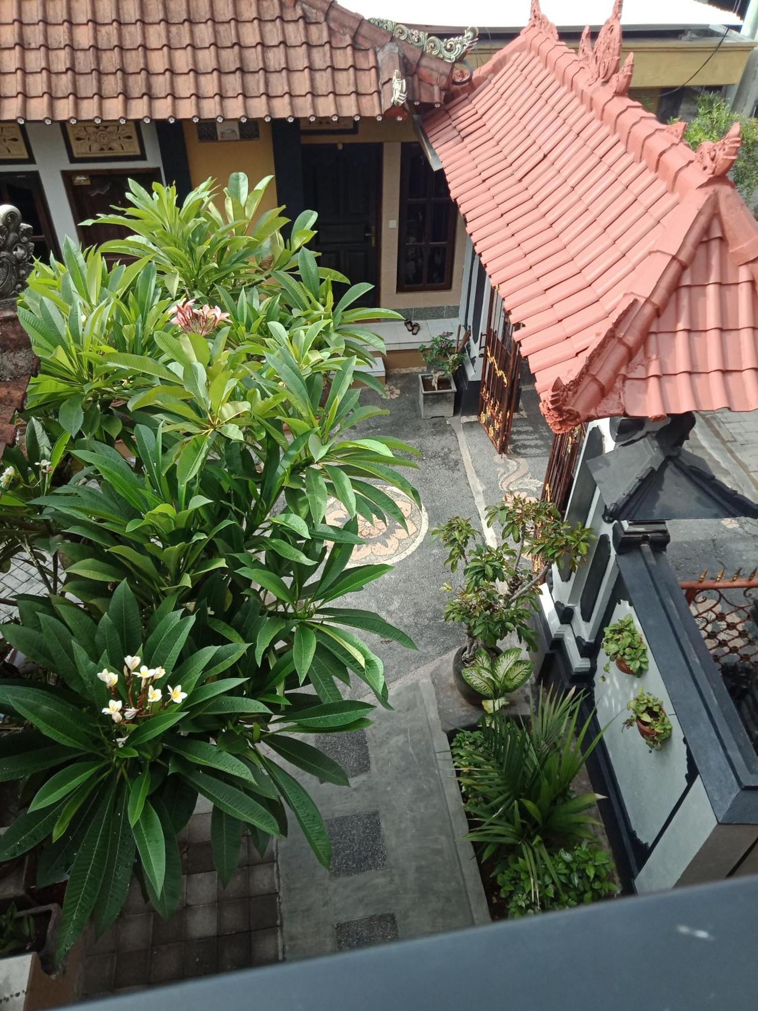 Hotel Tirtasuci House Kuta Lombok Exterior foto